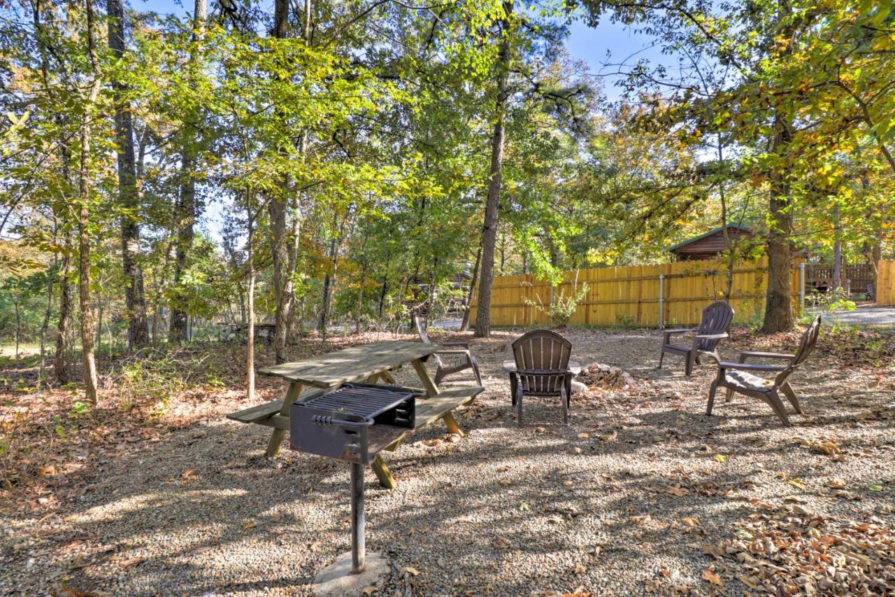Broken Bow Cabin With Hot Tub And Bbq - 4 Mi To Lake! Stephens Gap Buitenkant foto